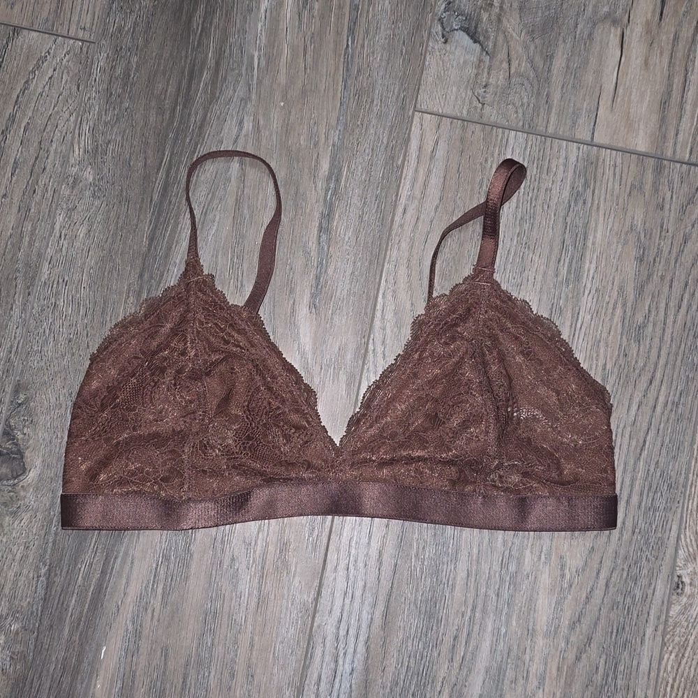 NWT, Express • Lace Bralette, Size Small